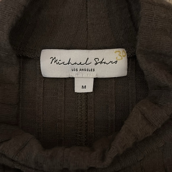 Michael Stars Opal Button Cuff Mock Neck Top in Dolma SZ M NWOT Small Flaw - Picture 3 of 9